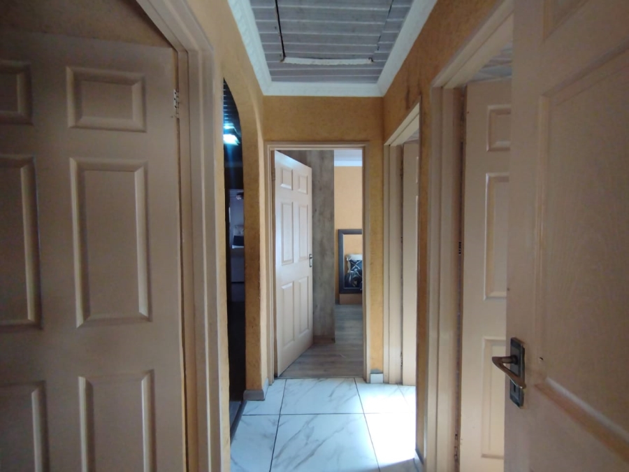 4 Bedroom Property for Sale in Tlhabane West North West